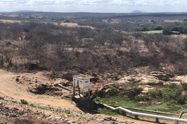 SERTÕES : sustenabilidade-e-resiliencia-hidrica-e-territorial-nos-sertoes-nordestinos-durabilite-et-resilience-hydrique-territoriale-dans-le-sertao-du-nordeste